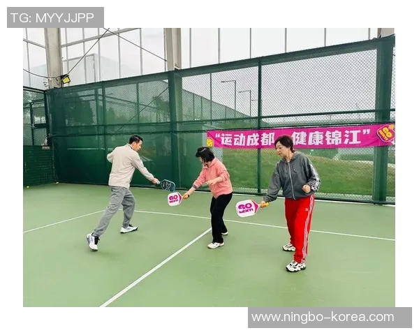 成都网球队战术揭秘：深度解析网球盯防技巧与策略