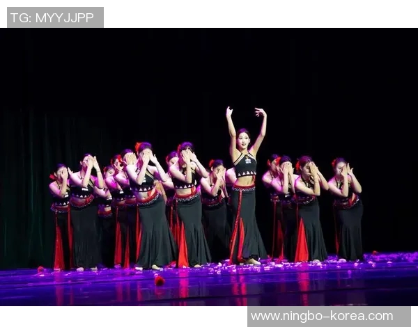 西安街舞队灵活性深度对比与分析探索舞蹈风格的多样性与创新性 西安街舞队灵活性深度对比与分析探索舞蹈风格的多样性与创新性