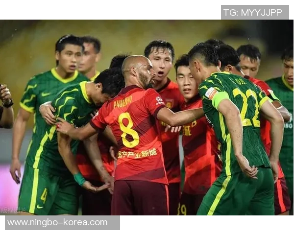 加维带领球队奋勇争先展现出色表现助力球队重返巅峰之路 加维带领球队奋勇争先展现出色表现助力球队重返巅峰之路