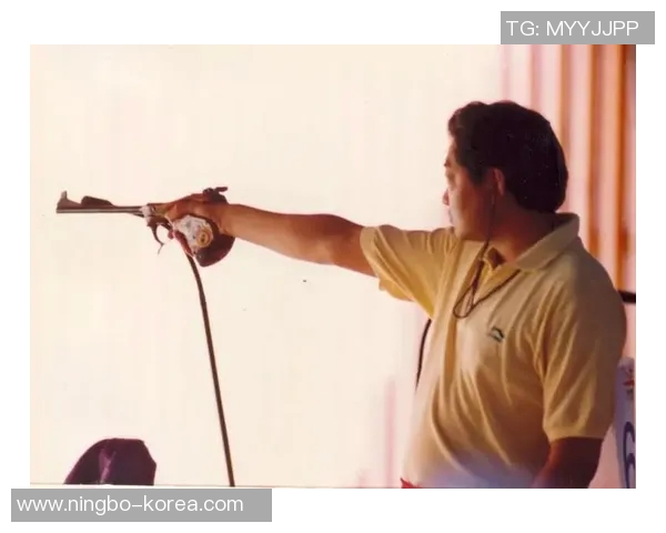 刘铮：从篮球场上的拼搏者到人生舞台的奋斗者的精彩历程与启示