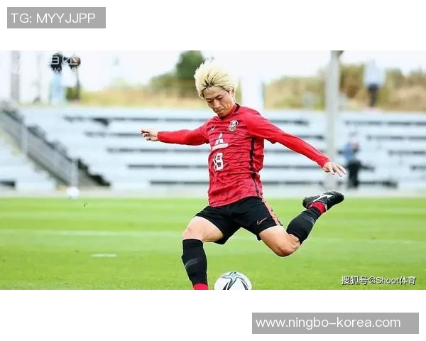 清水鼓动与浦和红的激烈对决展现足球魅力与团队精神的巅峰较量 清水鼓动与浦和红的激烈对决展现足球魅力与团队精神的巅峰较量