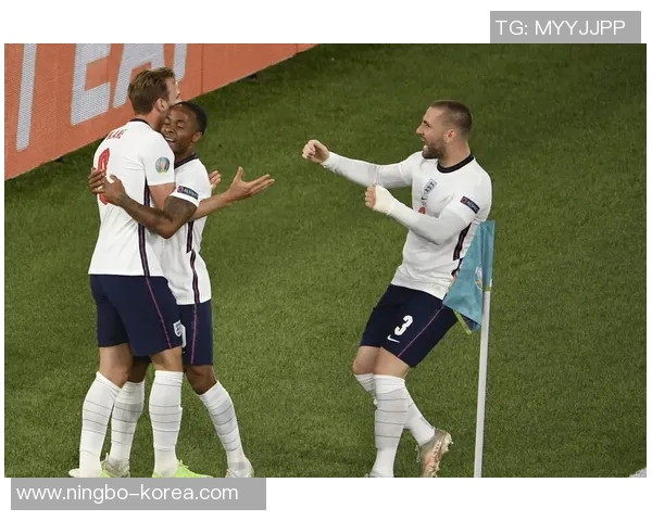 迪拜国民与塔什干棉浓的巅峰对决展现足球魅力与激情碰撞