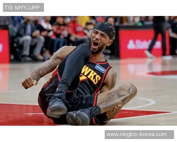 勇士与老鹰激战全场精彩回顾球员表现与战术分析一览无余